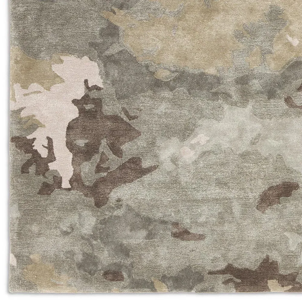 Soreen Abstract Patterned Rug - Green, Viscose