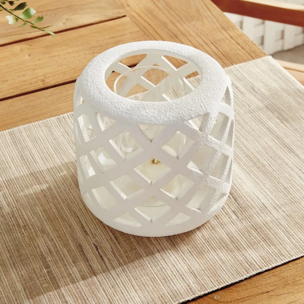 Sorelle Small Hurricane Candleholder - White, Terracotta