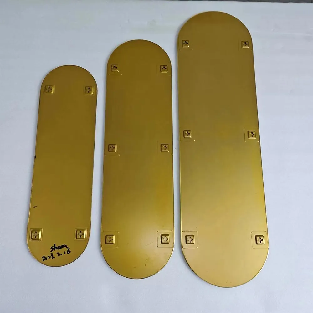 Stacia Large Wall Mirror - Gold, Metal