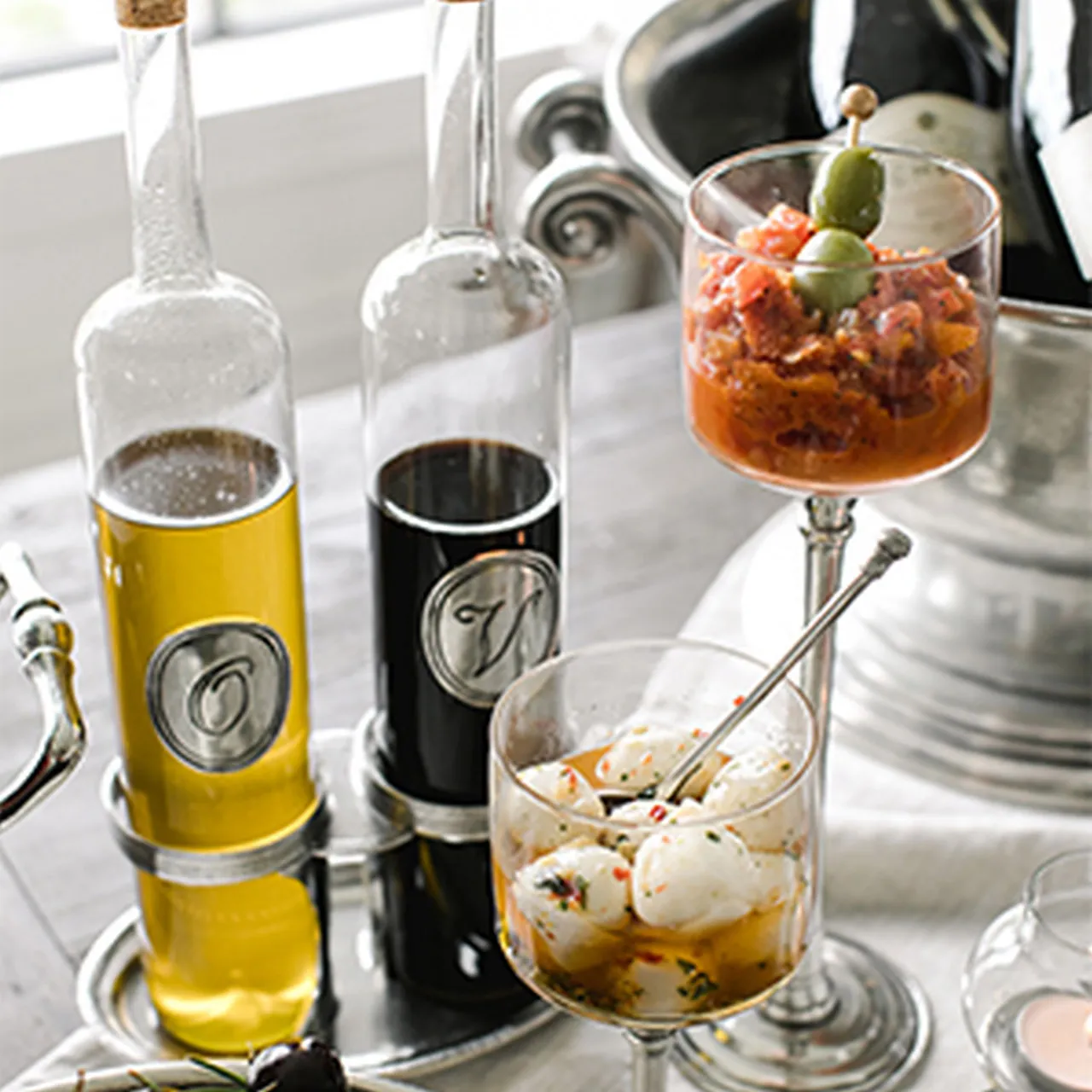 Tavola Oil & Vinegar Set with Caddy - Clear, Glass