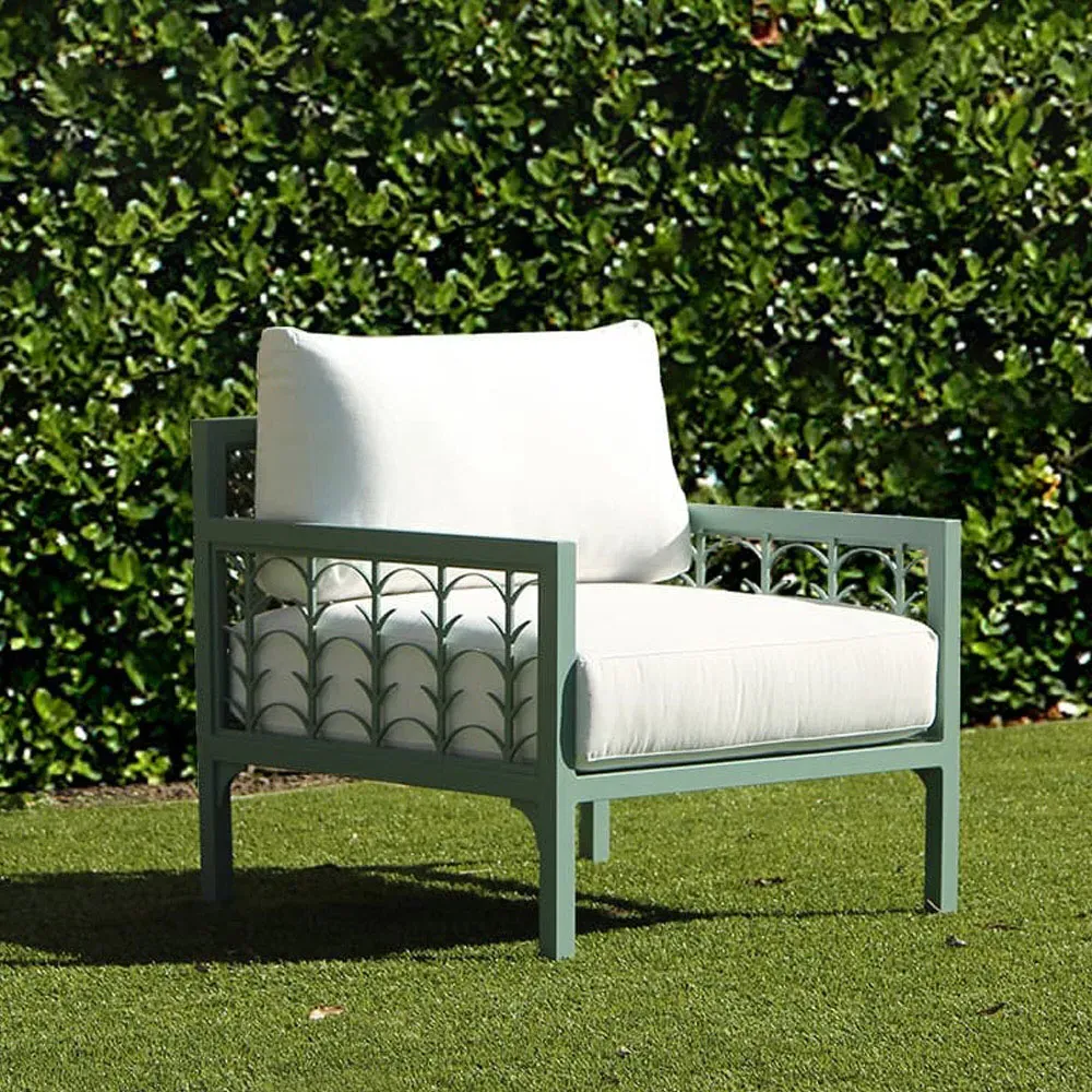 Tracey Outdoor Lounge Chair - White, Aluminum