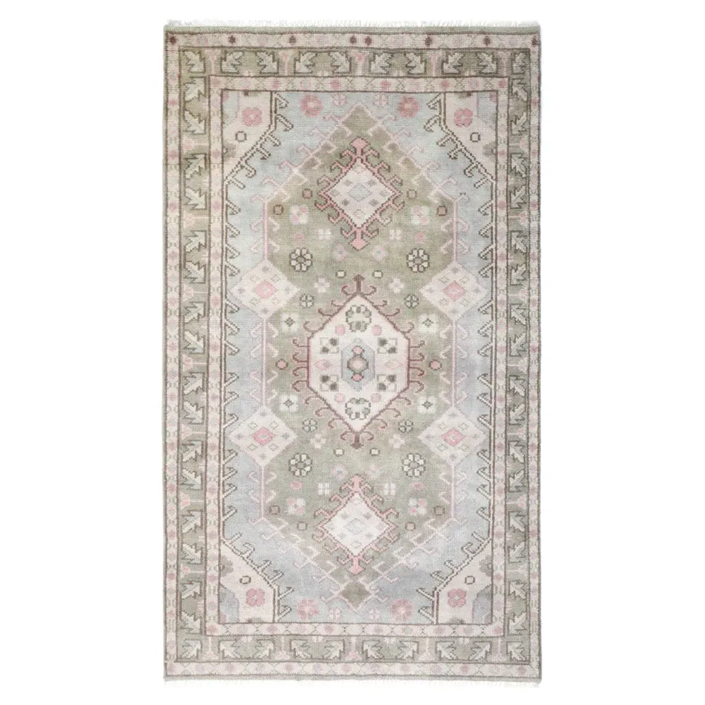 Uriah 8x10 Hand Knotted Rug - Light Grey, Wool