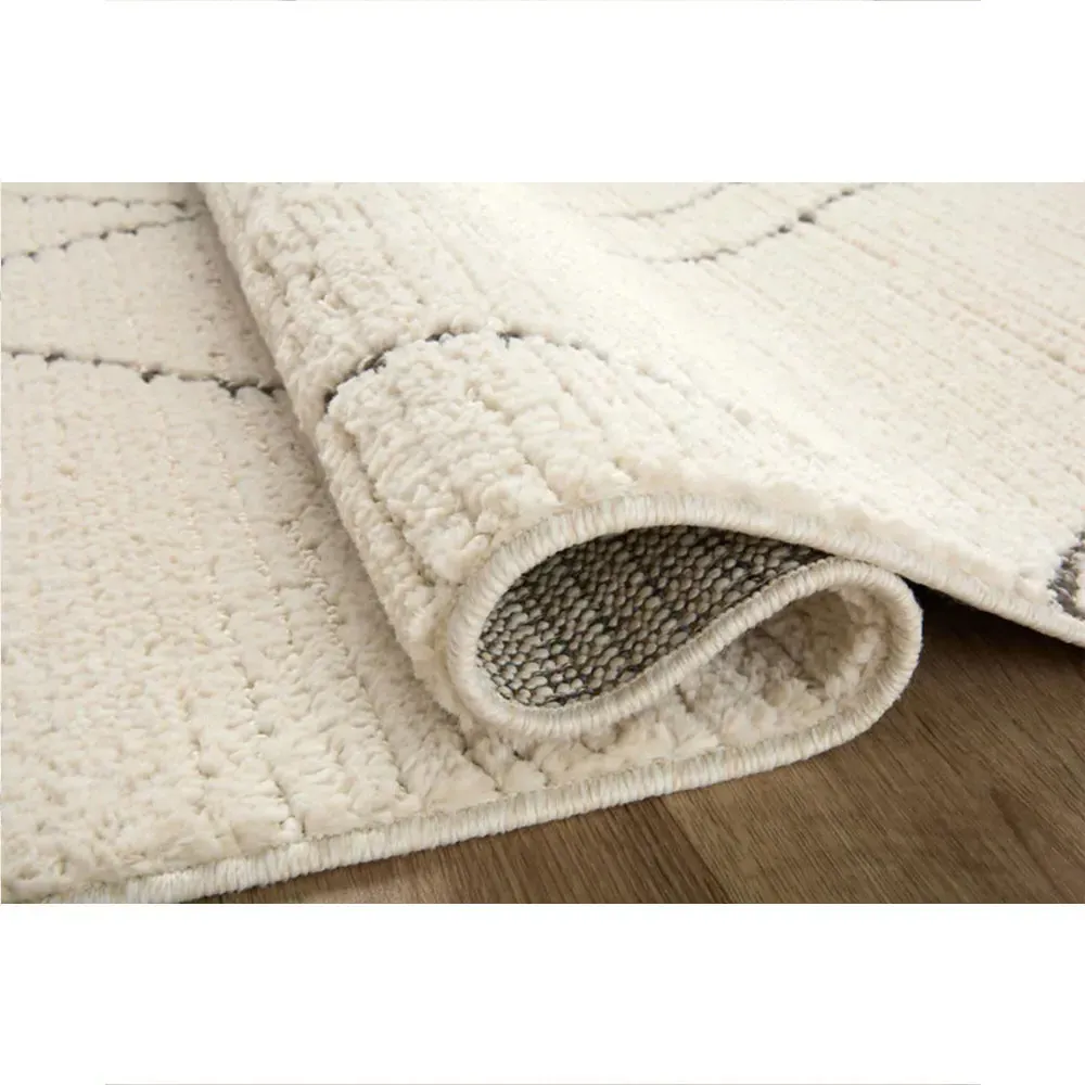 Vaela Diamond Patterned Rug - Cream, Polyester