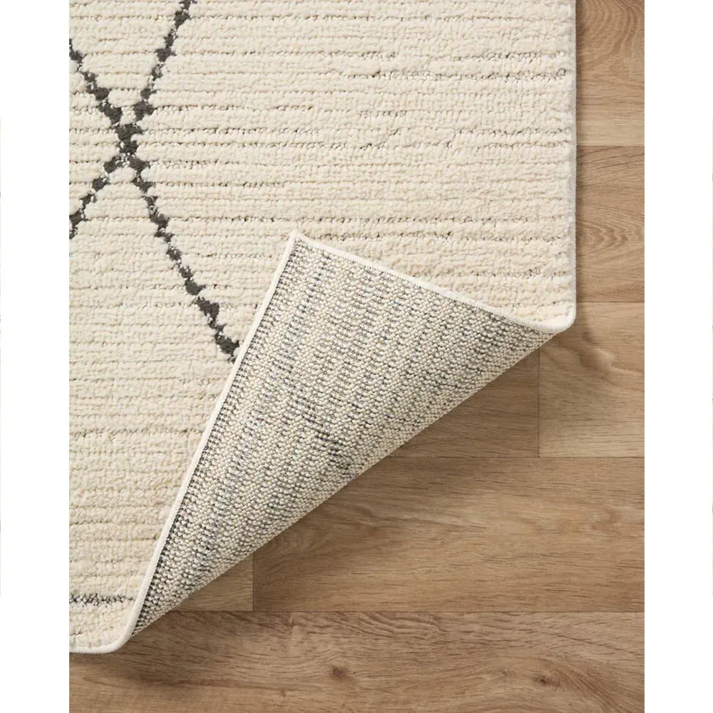 Vaela Diamond Patterned Rug - Cream, Polyester