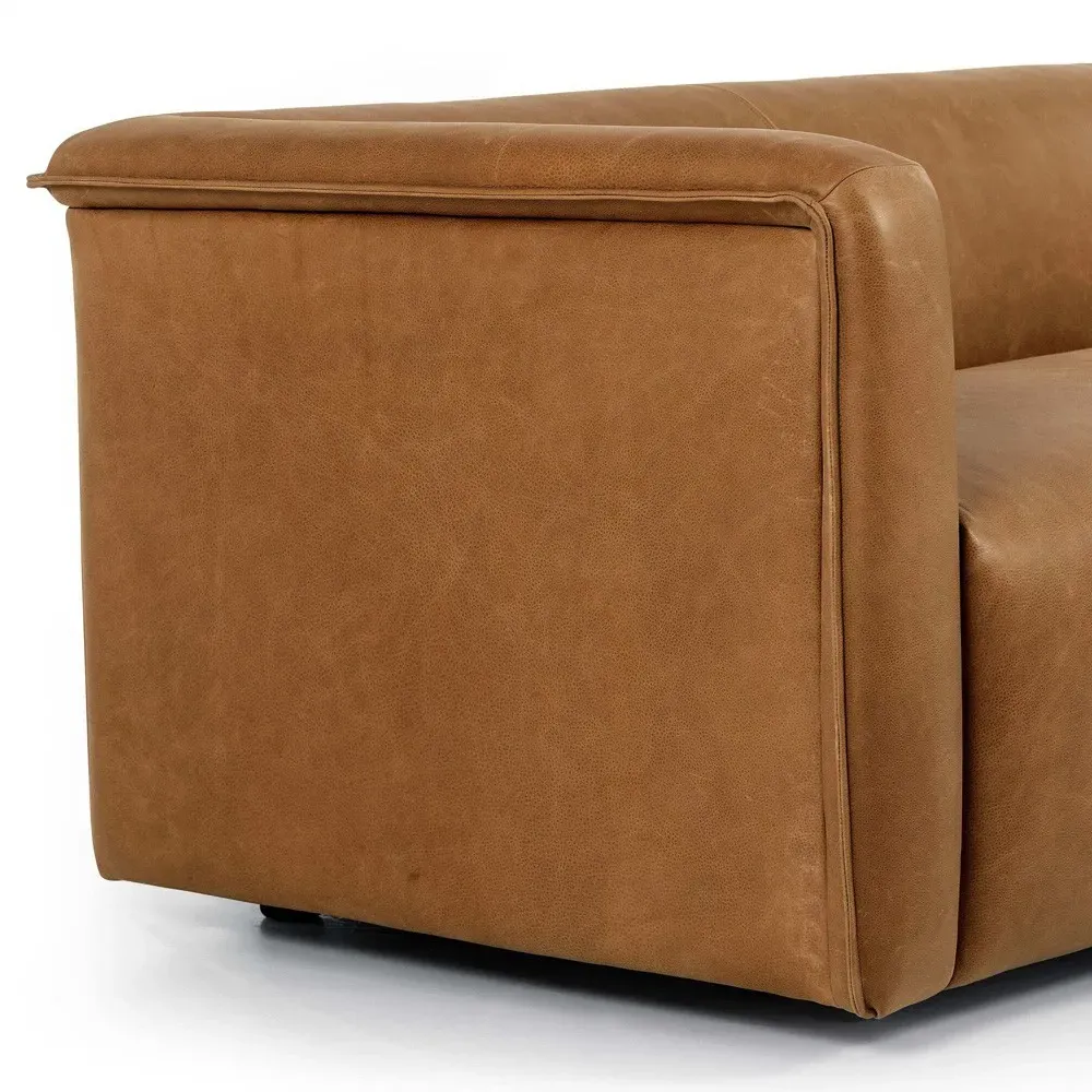 Wellborn Sofa - Cognac, Leather