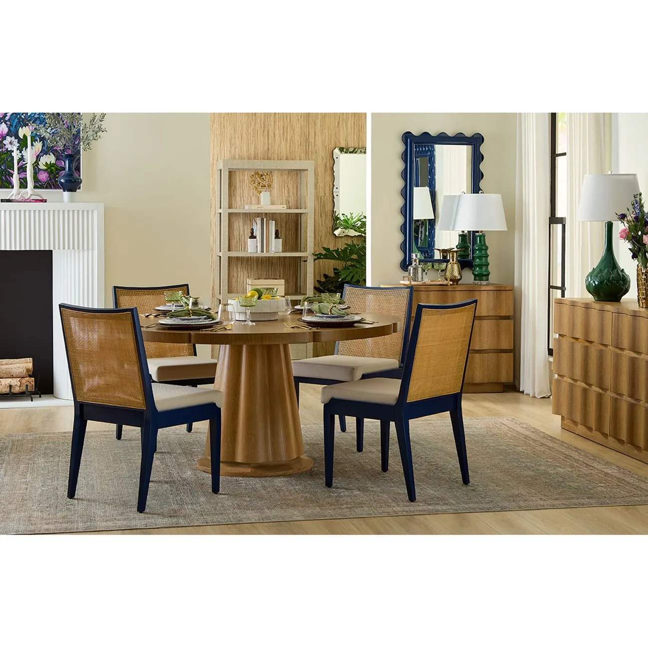 York Round Pedestal Dining Table - Almond, Oak