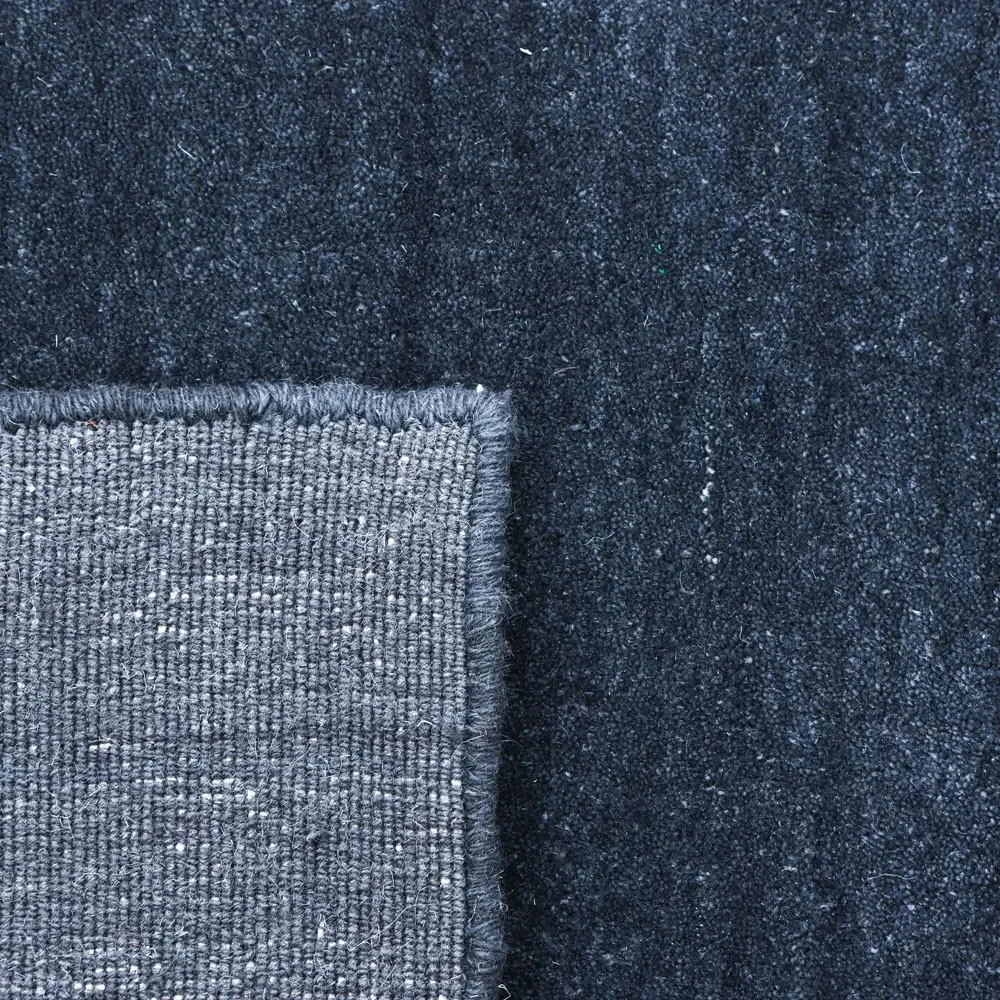 Zuriel 5x8 Solid Rug - Navy Blue, Wool