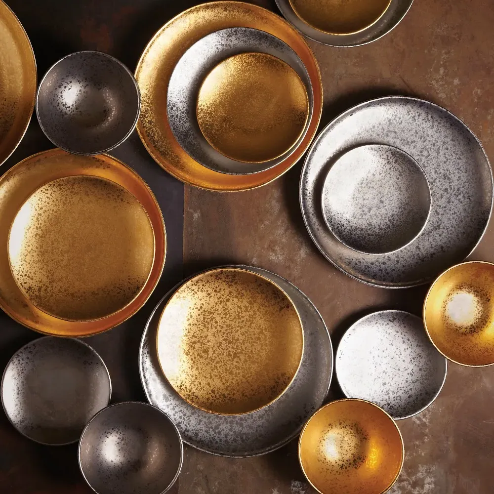 Alchimie Round Charger Plate - Reactive Platinum, Earthenware