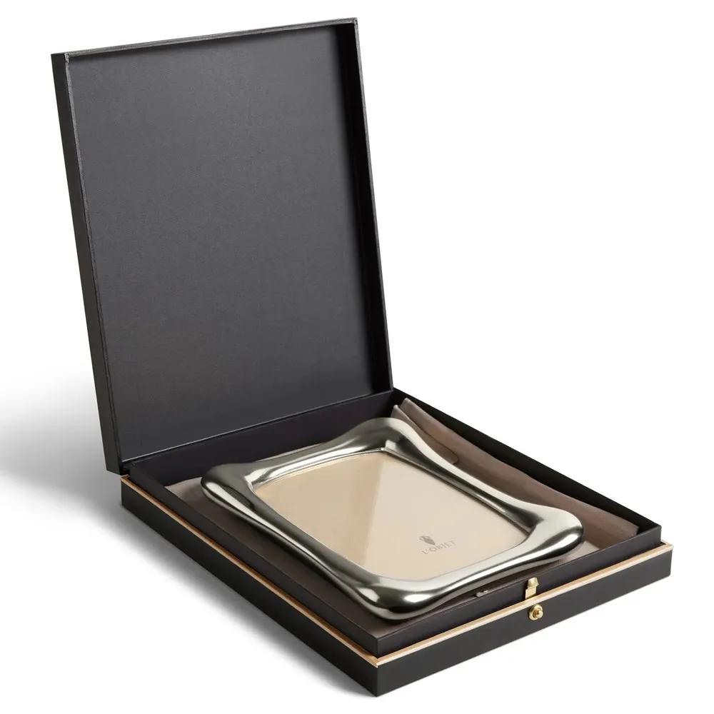 Anton Curved Photo Frame 5x7 - Platinum, Metal