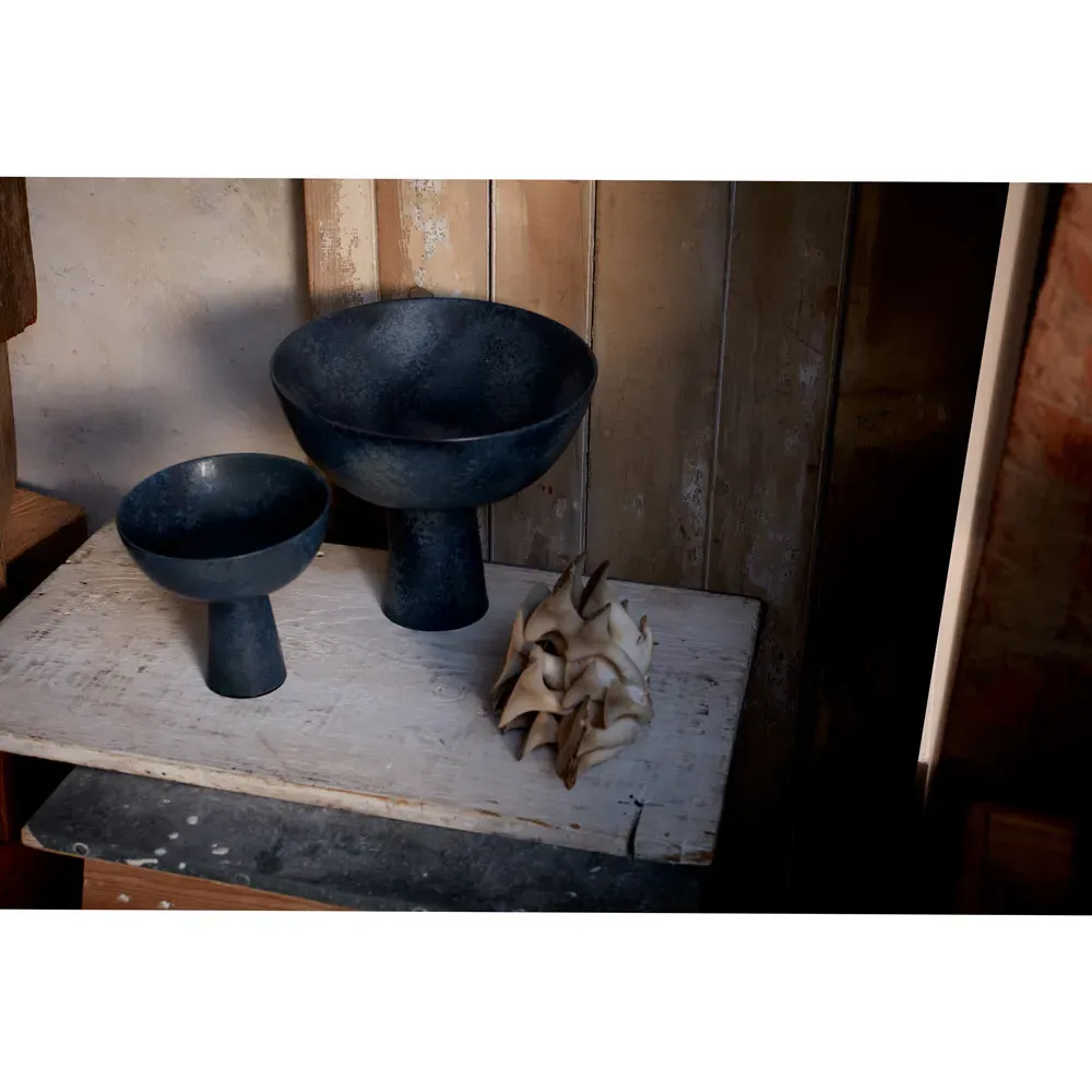 Terra Medium Footed Serving Bowl - Iron Blue, Porcelain