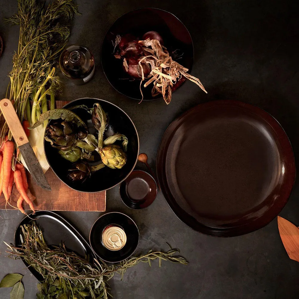 Terra Medium Serving Bowl - Wine, Porcelain