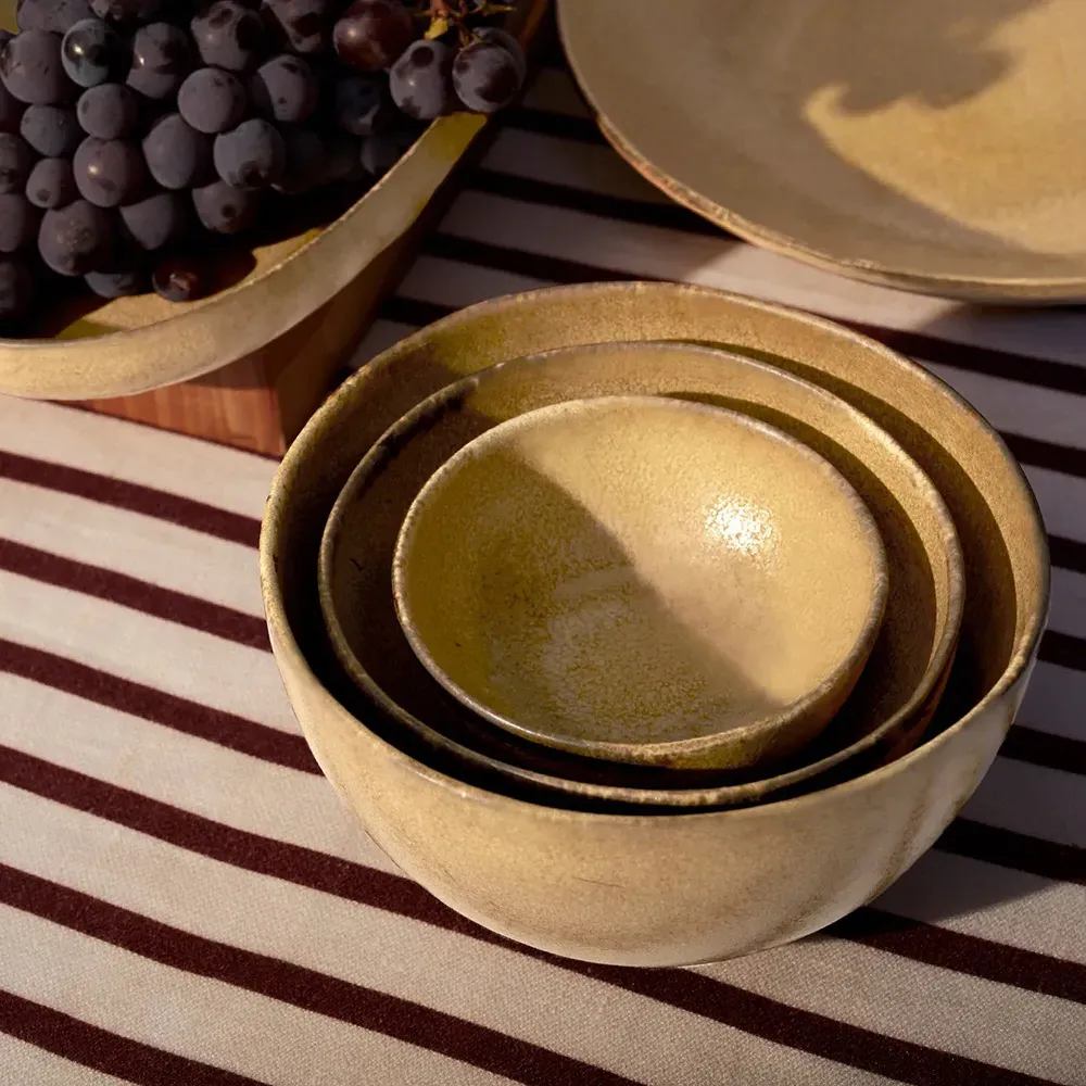 Terra Salad Bowl - Leather Brown, Porcelain