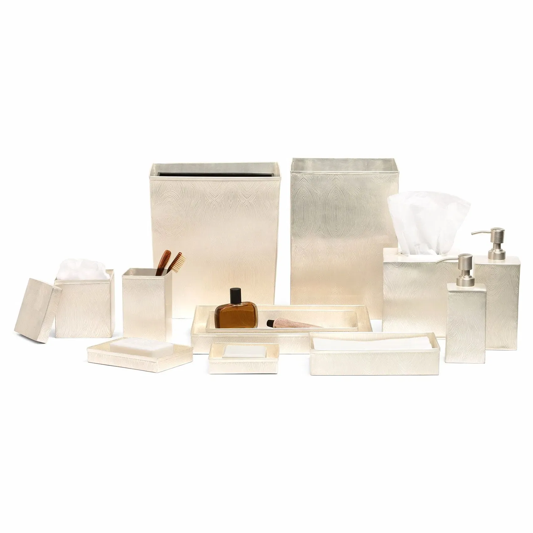 Humbolt Hollywood Hand Towel Tray Set - Silver, Metal