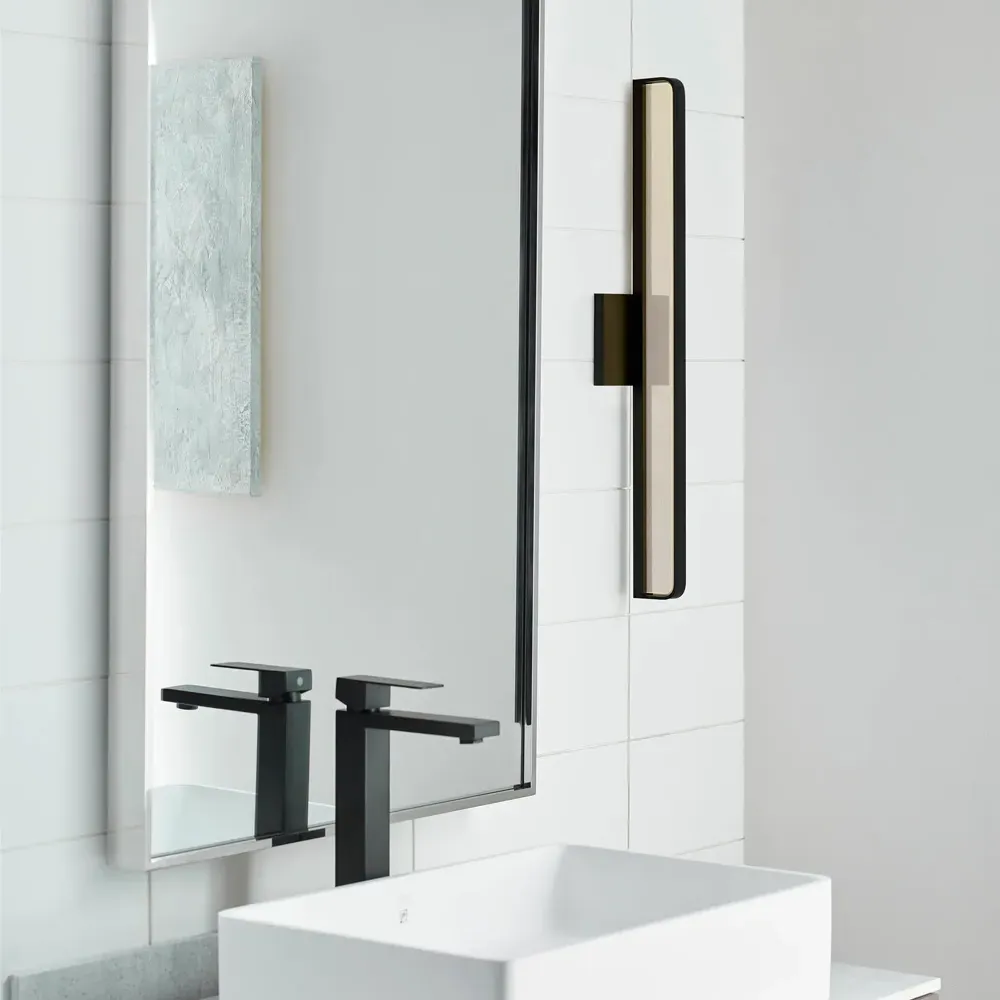 Banda 24" Bath Sconce - Matte Black, Aluminum