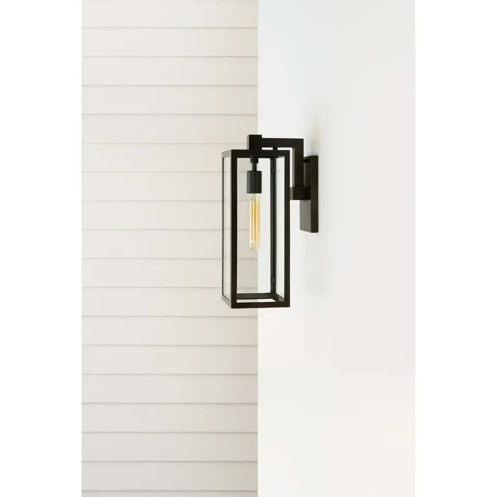 Fresno Medium Outdoor Sconce - Black, Iron
