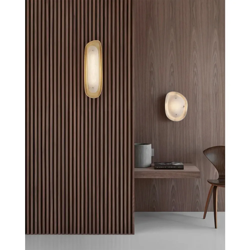 Samos Tall Wall Sconce - Gild, Metal
