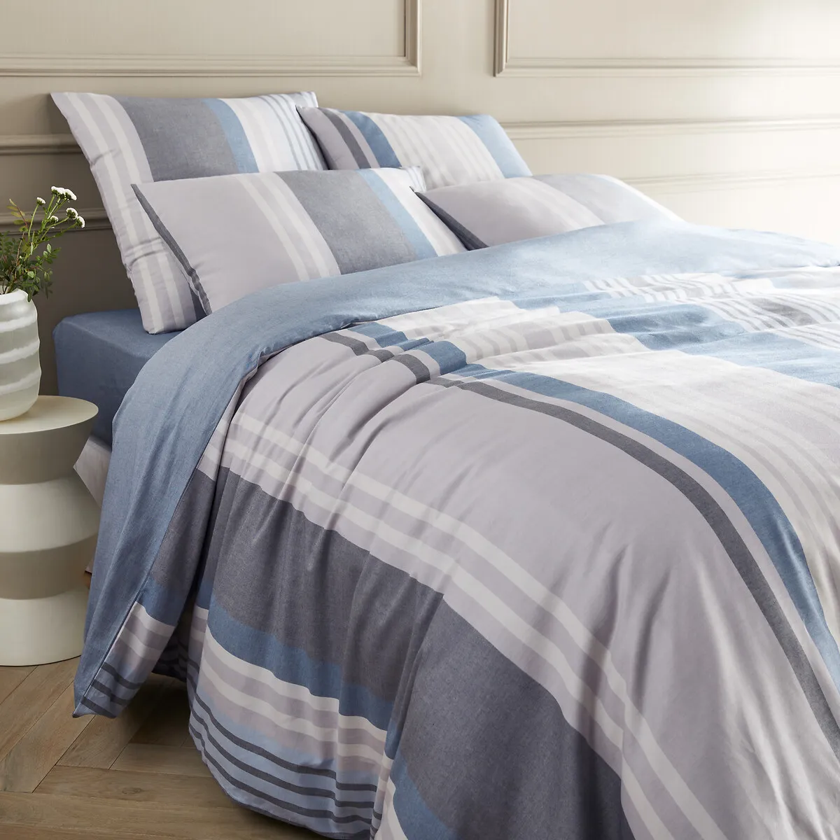 Acoledor Striped Duvet Cover - Organic Cotton Percale product