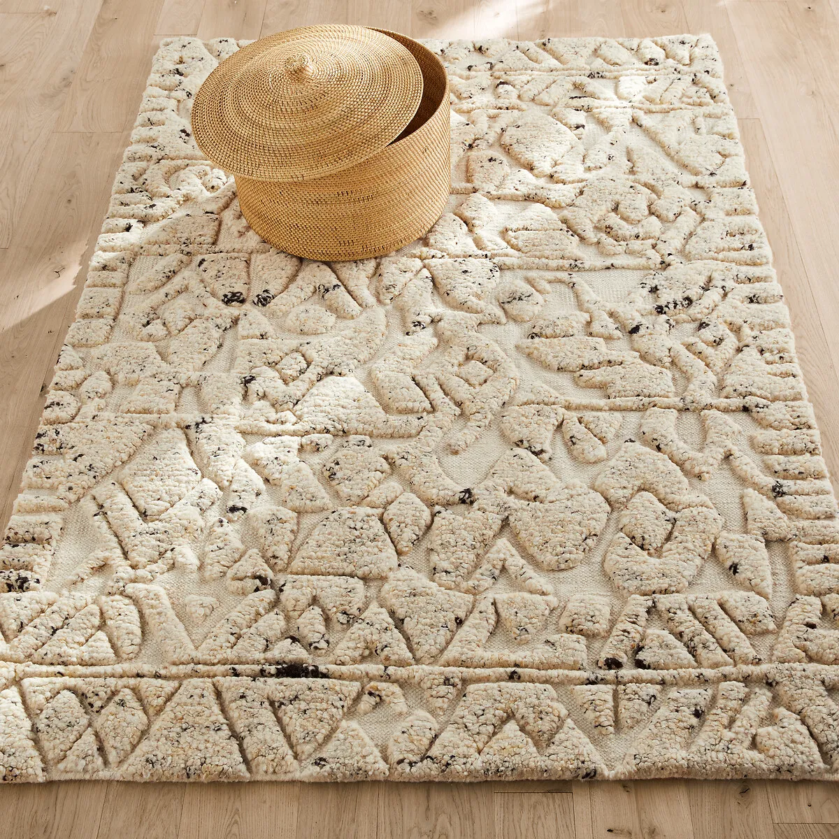 Agnix Berber-Inspired Hand Knotted Rug - Ecru Marl, Wool product