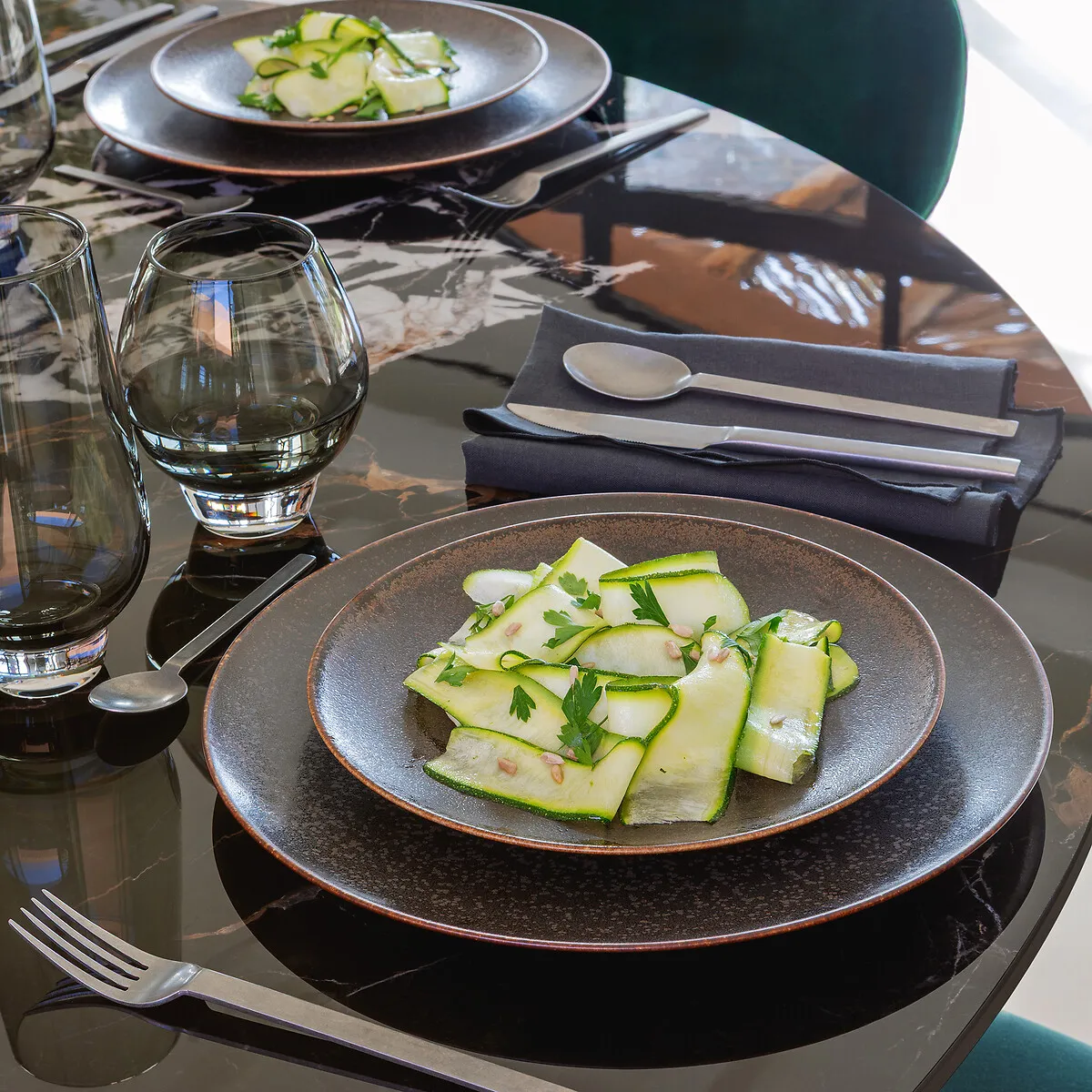 Aisi 16-Piece Cutlery Set - Brushed Stainless Steel alternate view