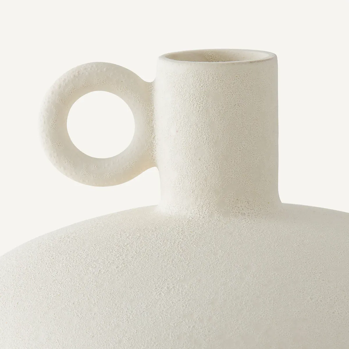 Albo Ceramic Vase - White alternate view