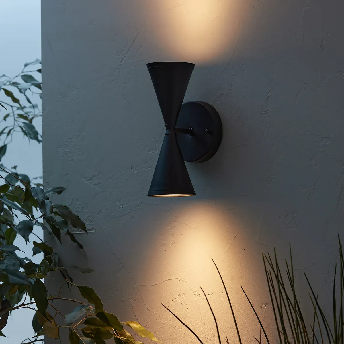 Bisbille Double Outdoor Wall Light - Black, Metal product