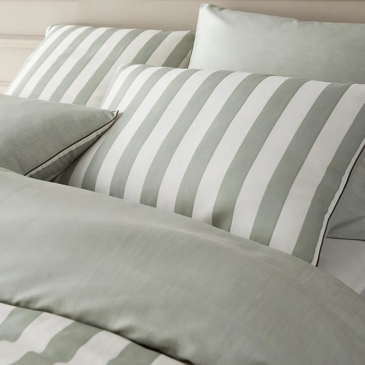 Bleuenna Striped Duvet Cover - Organic Cotton, Lyocell alternate view