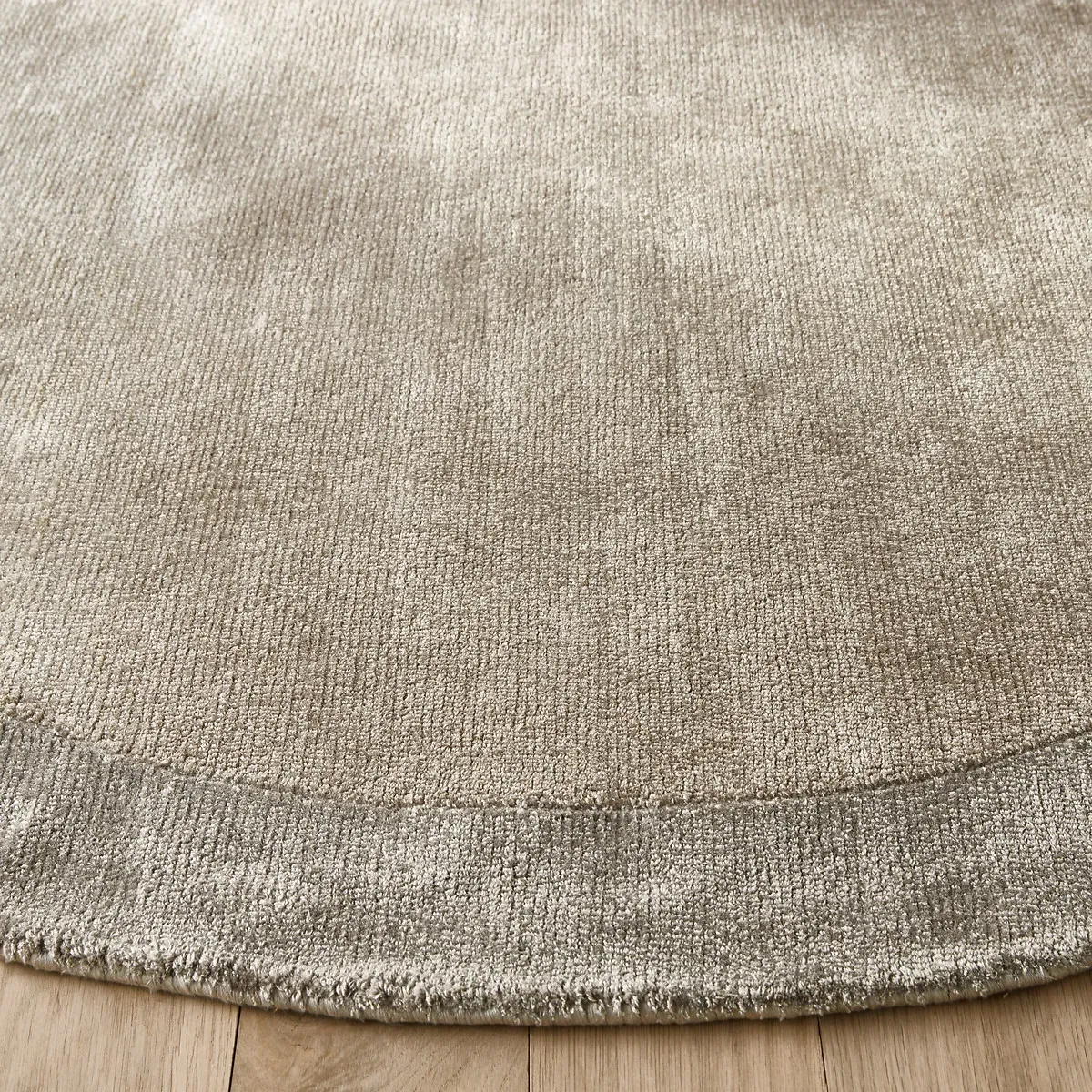 Burada Round Handwoven Rug - Oatmeal, Lyocell alternate view