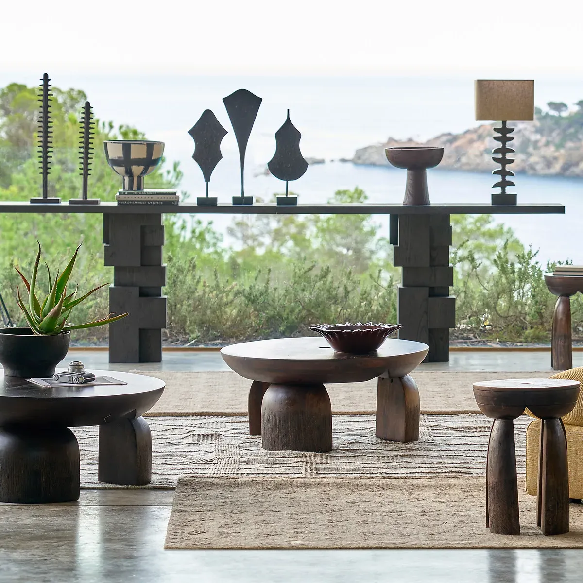 Bureno Ceramic Bowl on Stand - Black, Beige alternate view