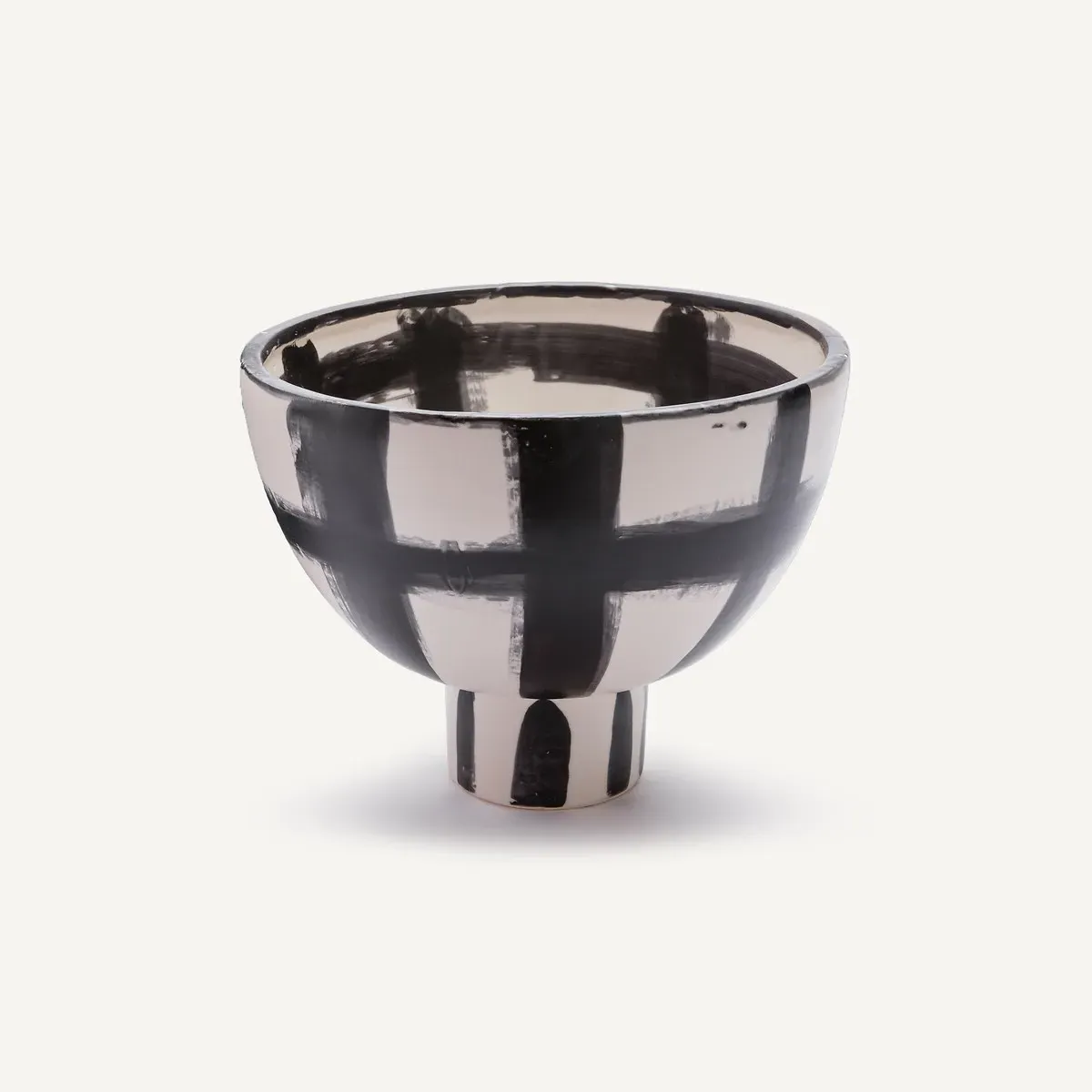 Bureno Ceramic Bowl on Stand - Black, Beige product
