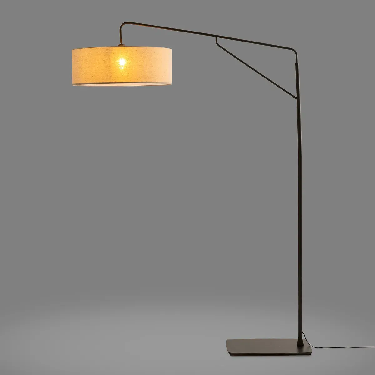 Cinqua Arch Floor Lamp - Gunmetal, Metal & Linen alternate view