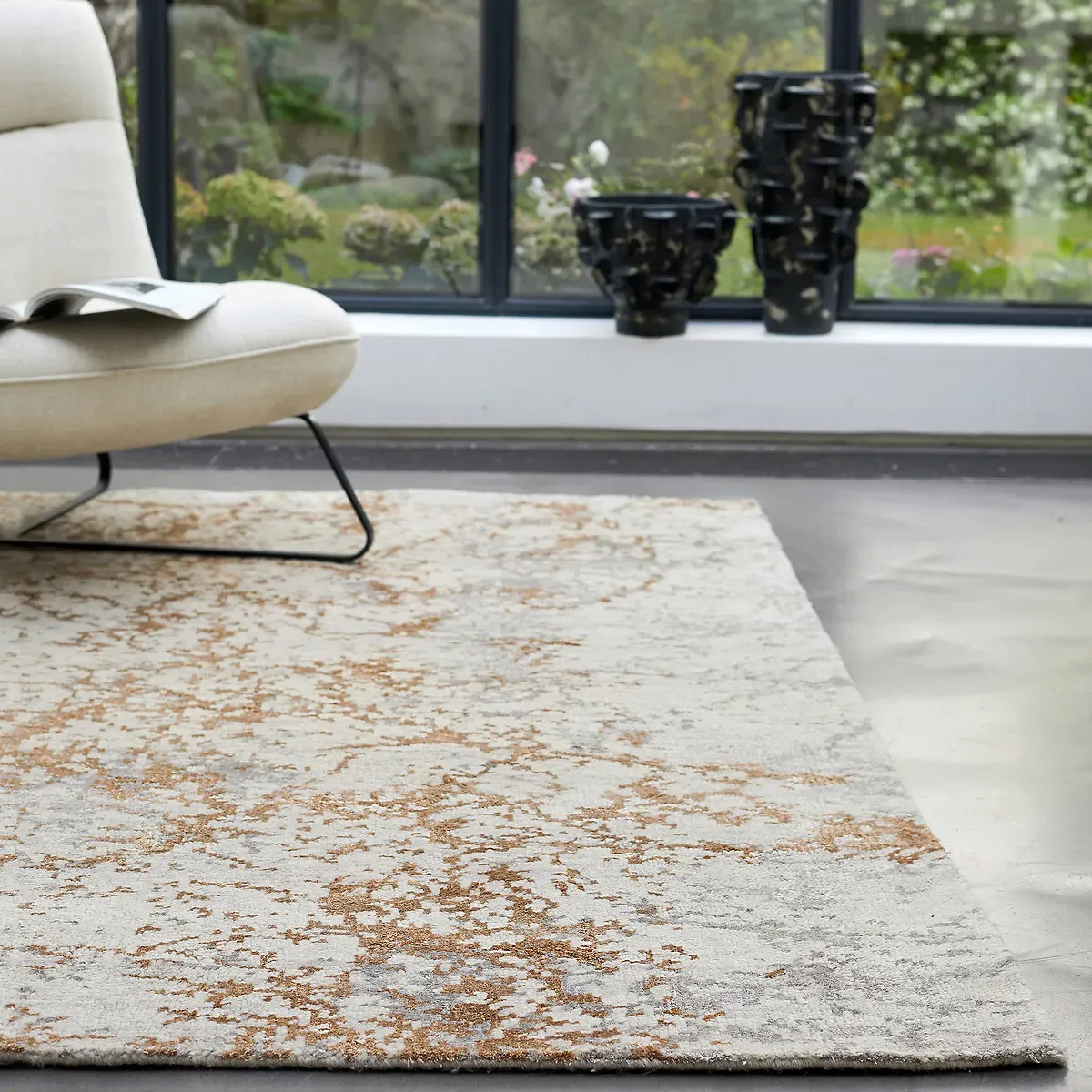 Cryosol Hand-Knotted Rug - Grey, Wool and Lyocell alternate view