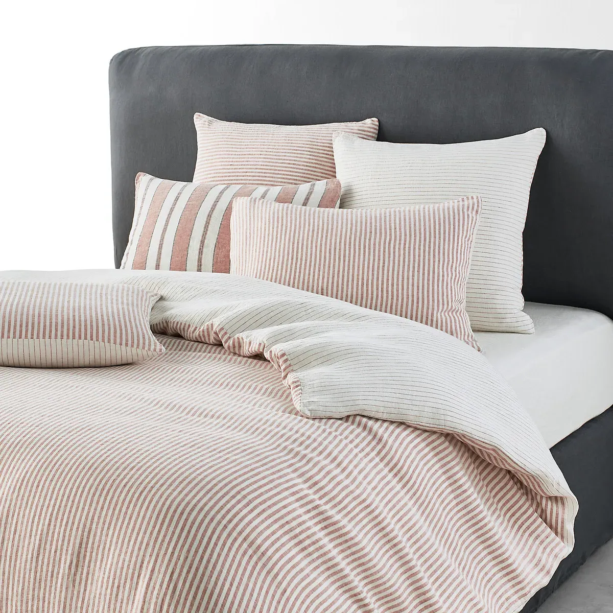 Deutzia Reversible Duvet Cover - Cinnamon, Linen product