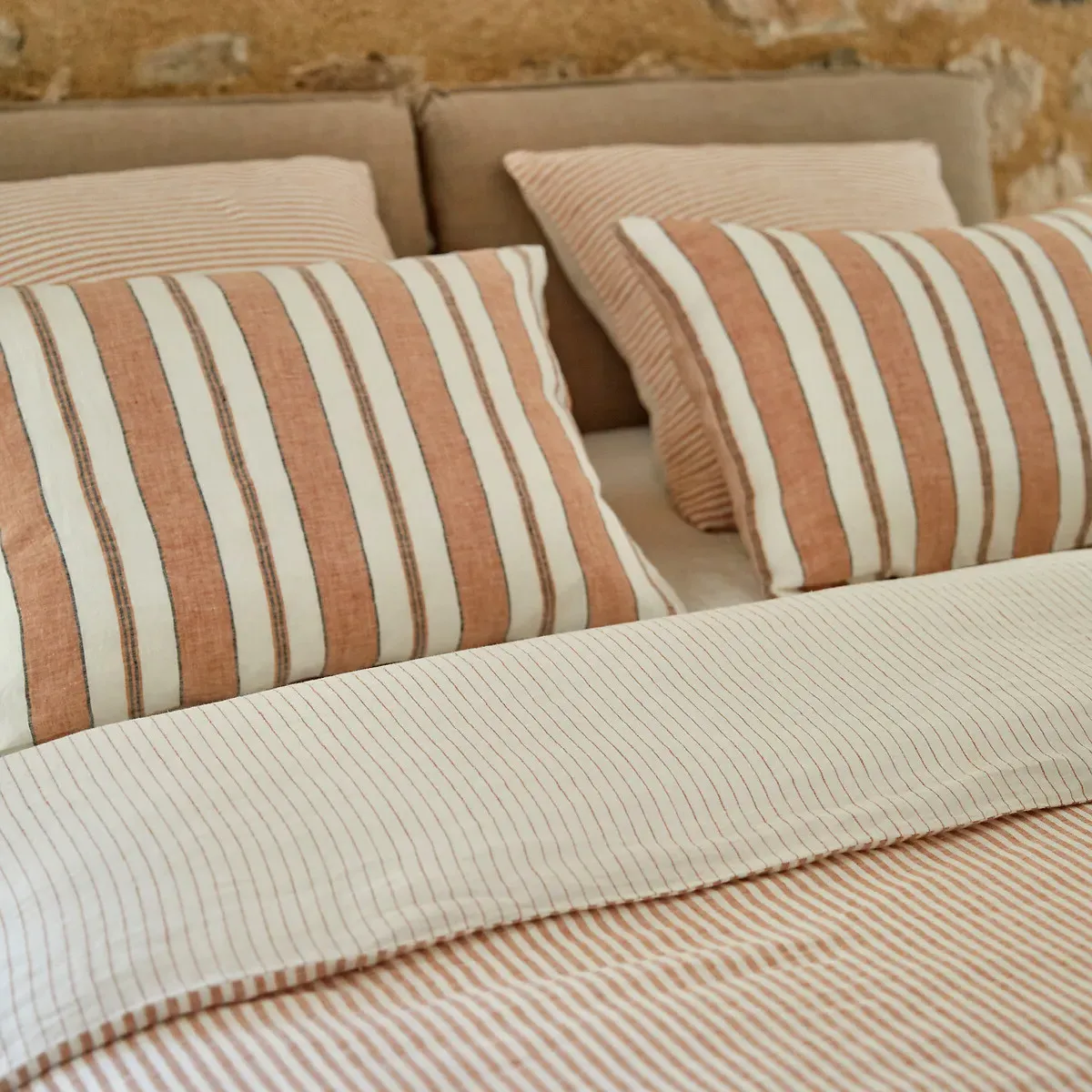 Deutzia Reversible Washed Linen Pillowcase - Off White alternate view