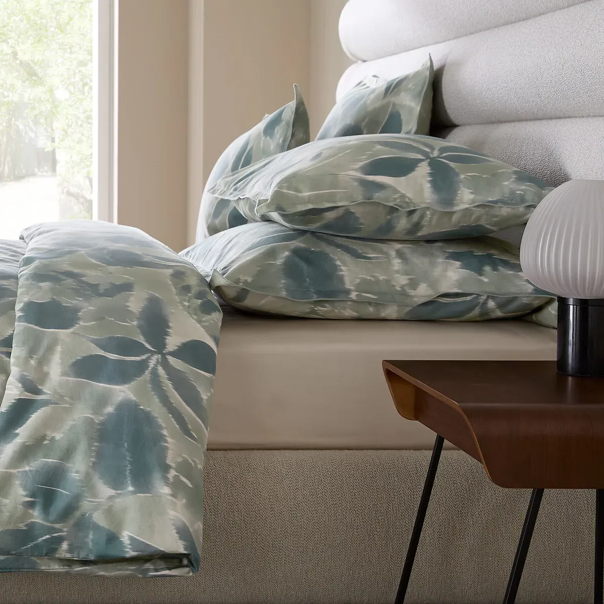Eolia Cotton Satin Pillowcase with Ruffle - Pale Green product