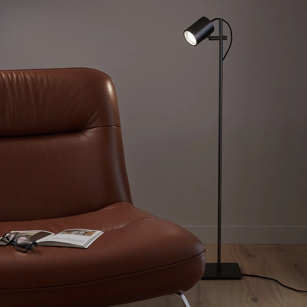Girevole Adjustable Spot Reading Lamp - Graphite, Iron alternate view