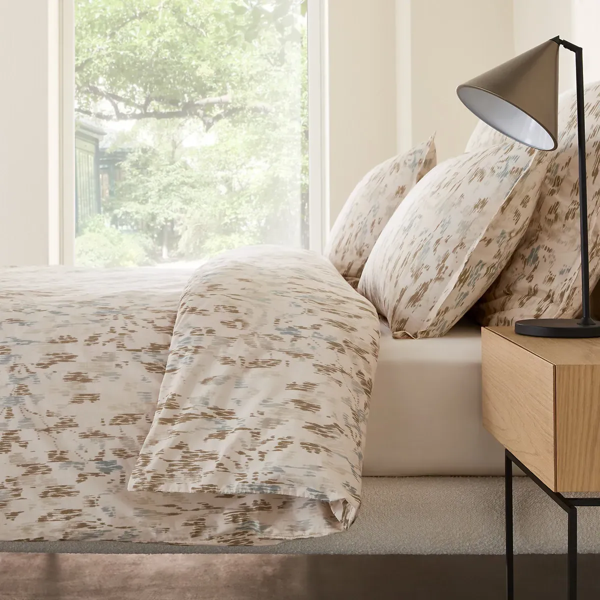 Lineas Duvet Cover - Ecru, Washed Cotton Percale product