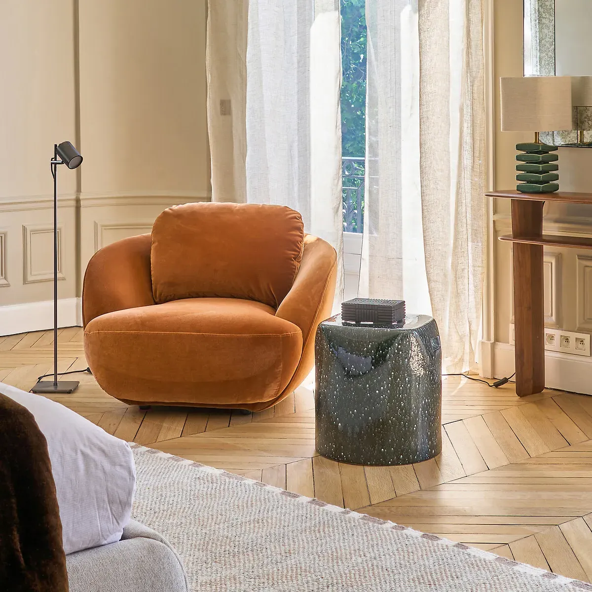 Oria Round Side Table - Anthracite, Glazed Ceramic product