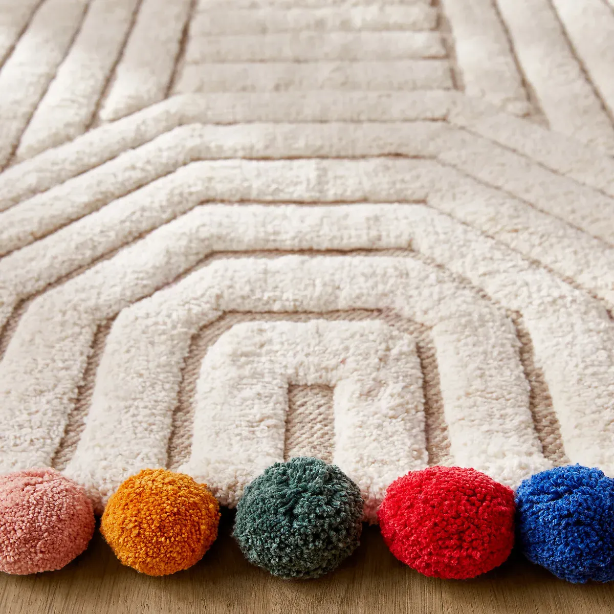 Ponponi Tufted Bedside Rug - Ecru, Organic Cotton alternate view