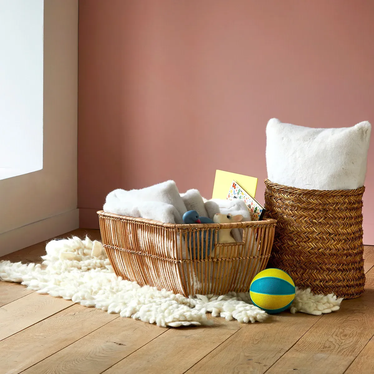 Sentaku Rattan Linen Basket - Natural alternate view