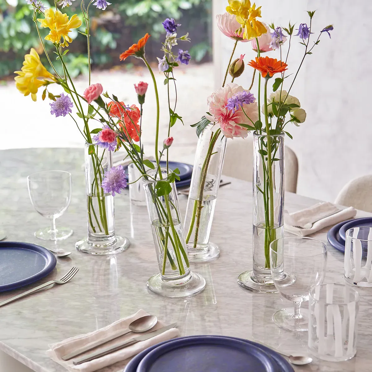 Stille Straight Cylindrical Vase H31cm - Transparent, Glass alternate view
