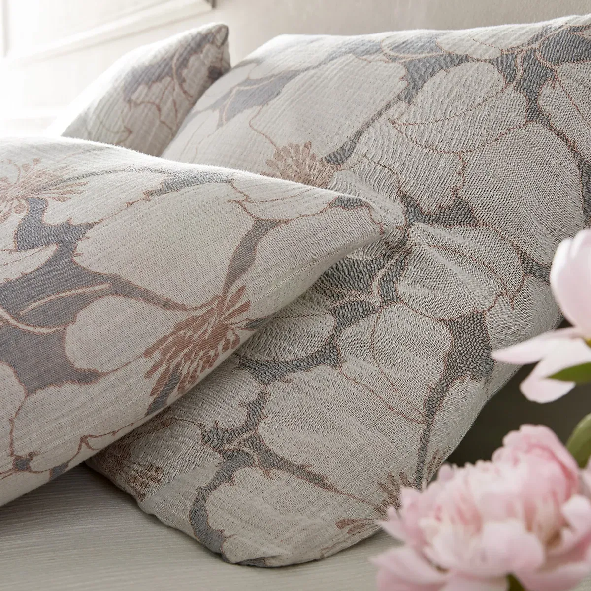 Tamia Double Muslin Duvet Cover - Organic Cotton alternate view