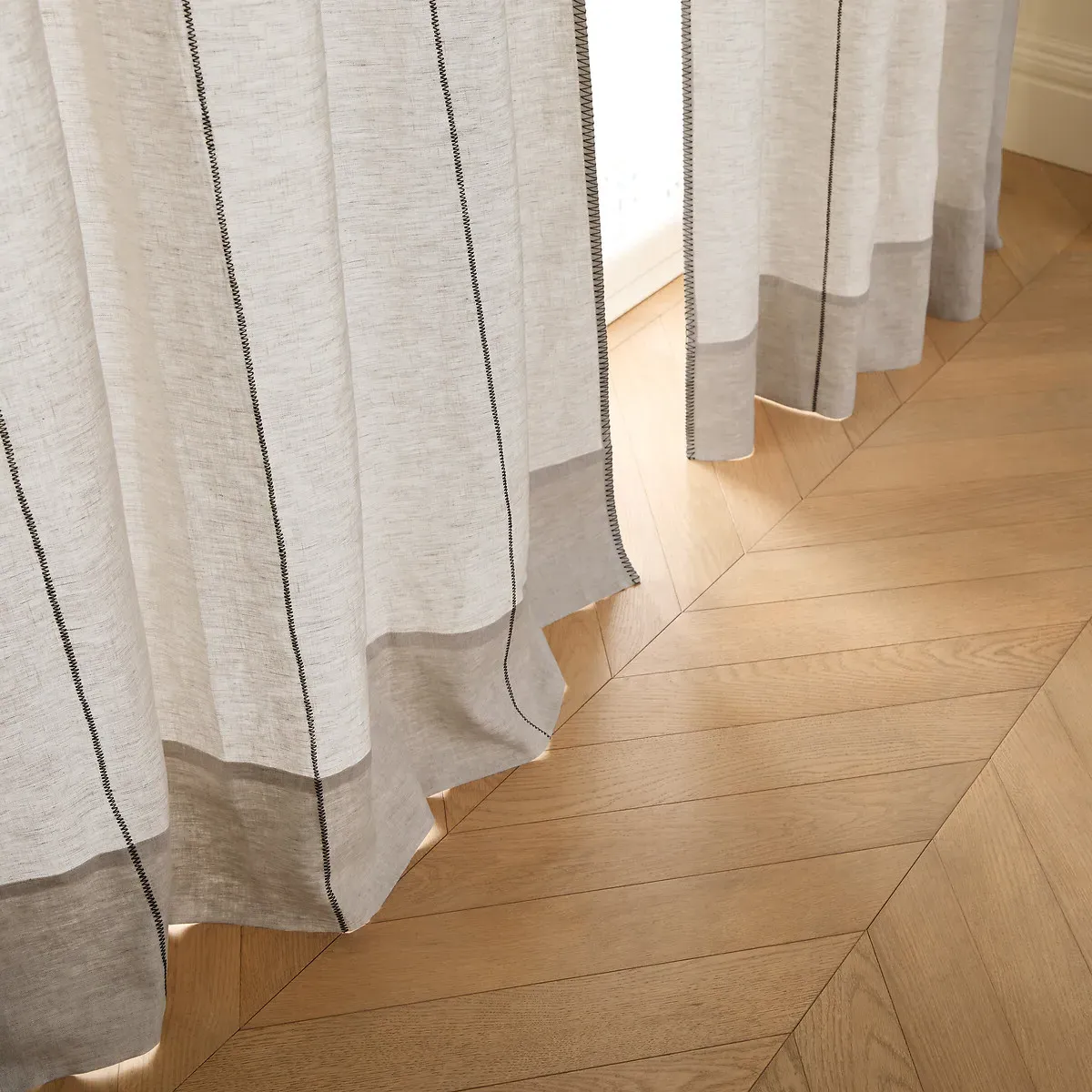 Tojos Washed Linen Curtain - Natural alternate view