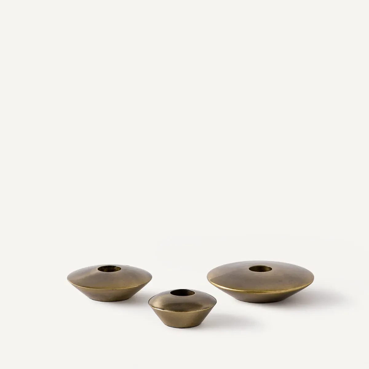 Vira Set of 3 Candleholders - Aged Brass, Metal product
