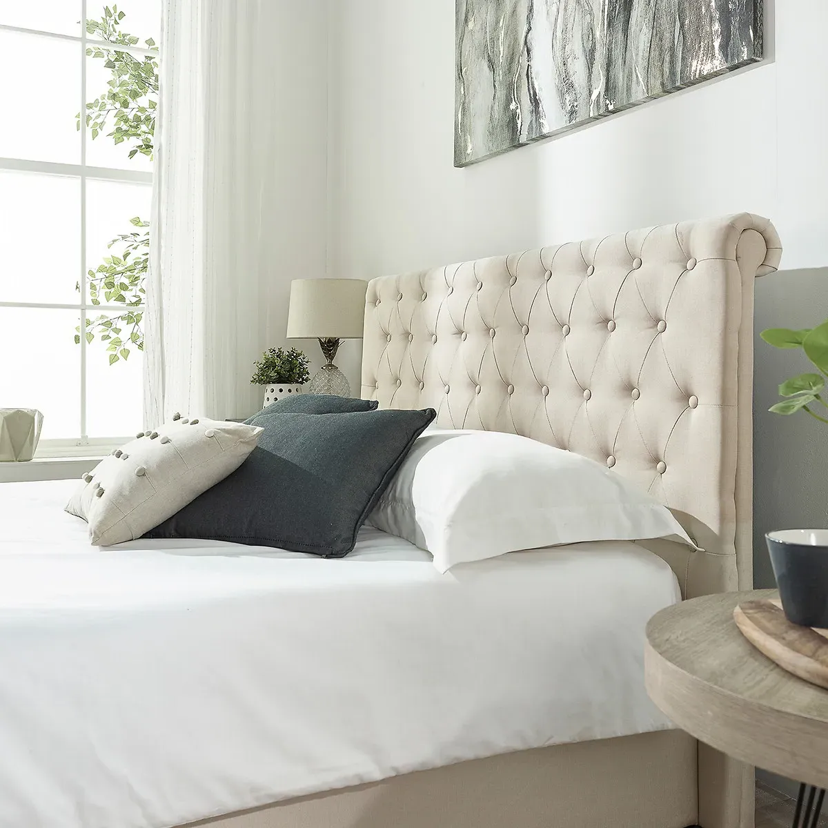 Chesterfield Sleigh Ottoman Bed with Storage - Natural, Linen alternate view