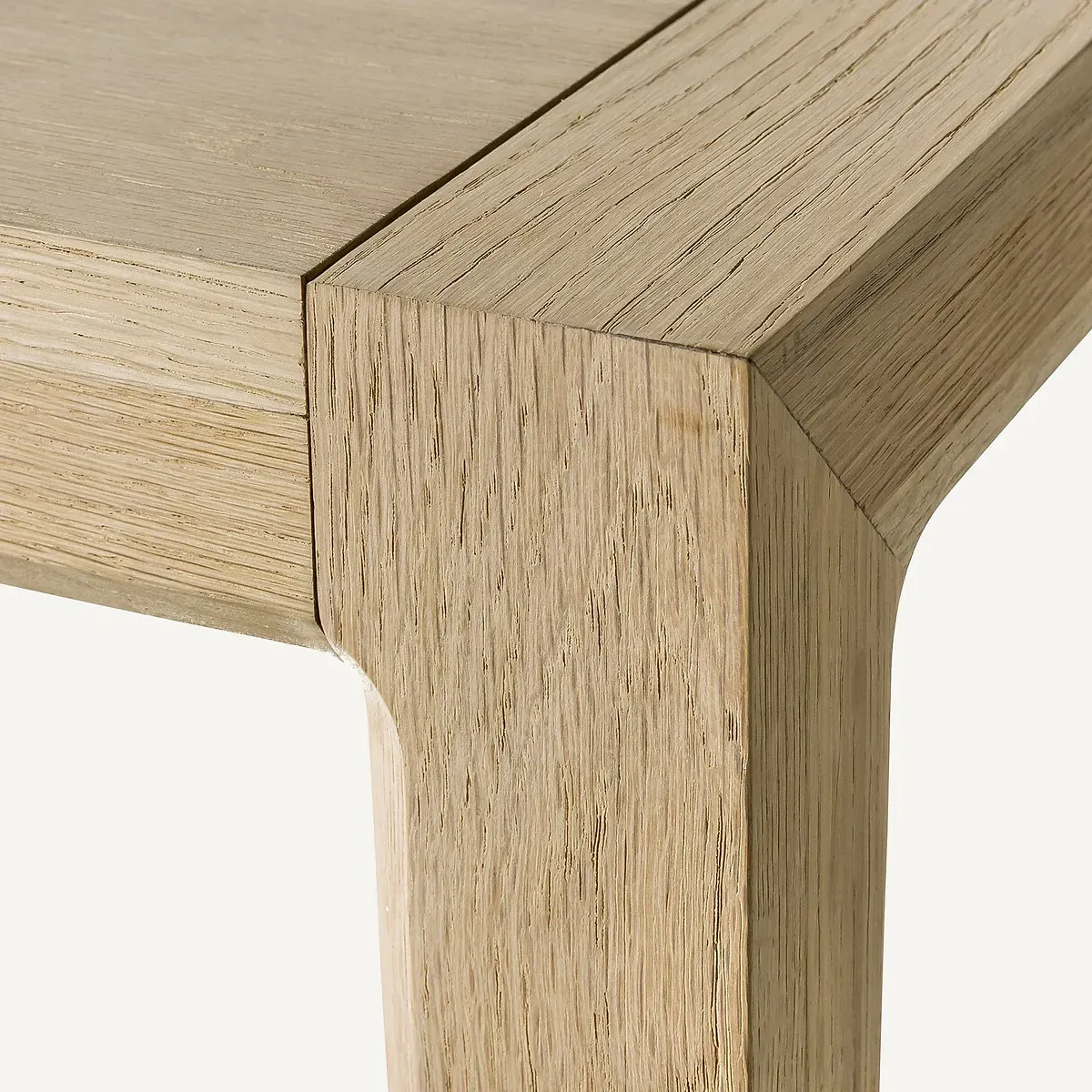 Nizou by Emmanuel Gallina 6-8 Seater Dining Table - Oak alternate view