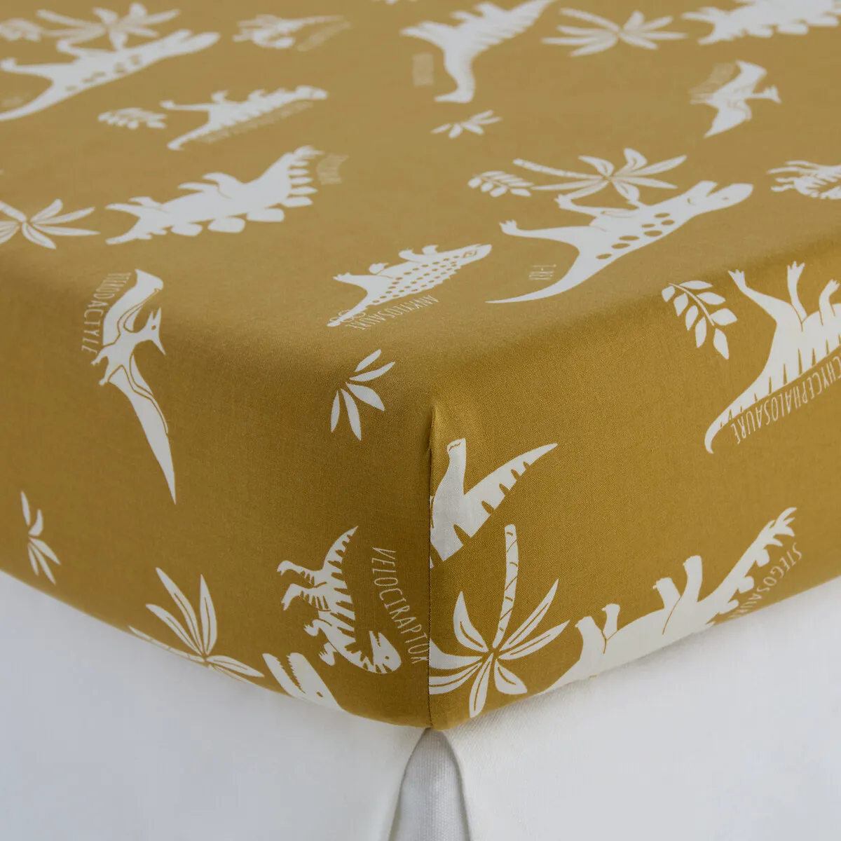Alnis Dinosaur Print Organic Cotton Fitted Sheet - Animal Print alternate view