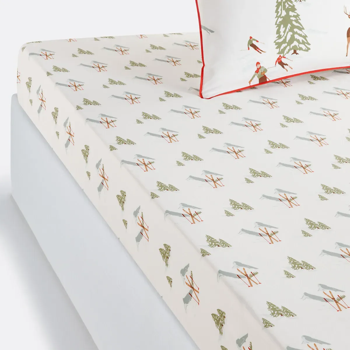 Alps Fitted Sheet with 30cm Flap - Printed, Cotton Percale product