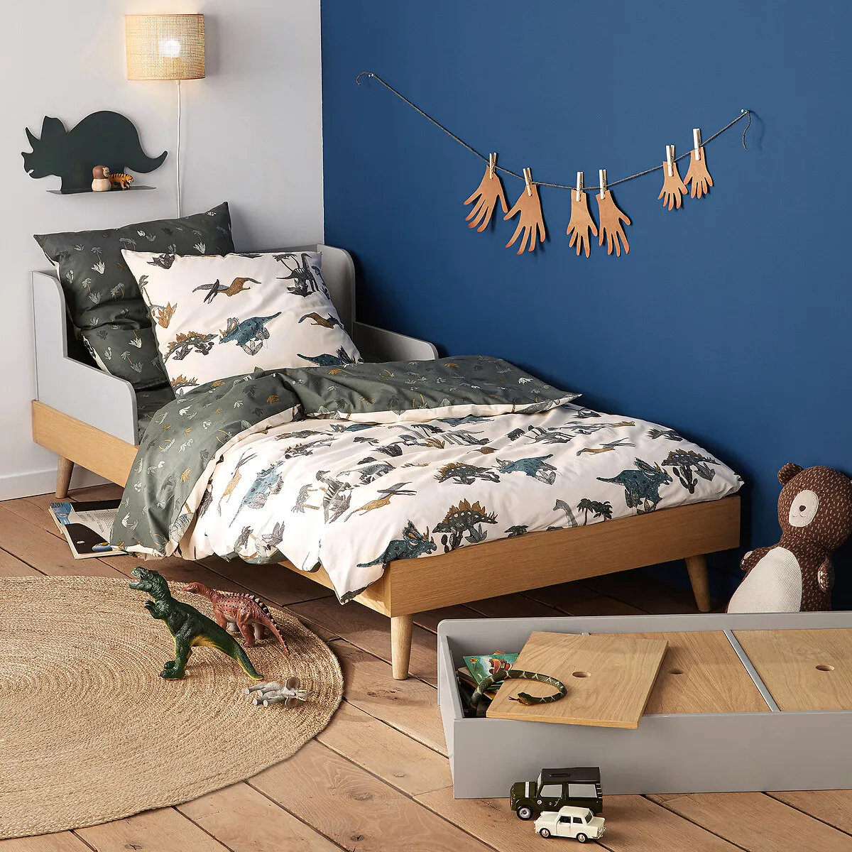 Austin Organic Cotton Pillowcase - Printed alternate view