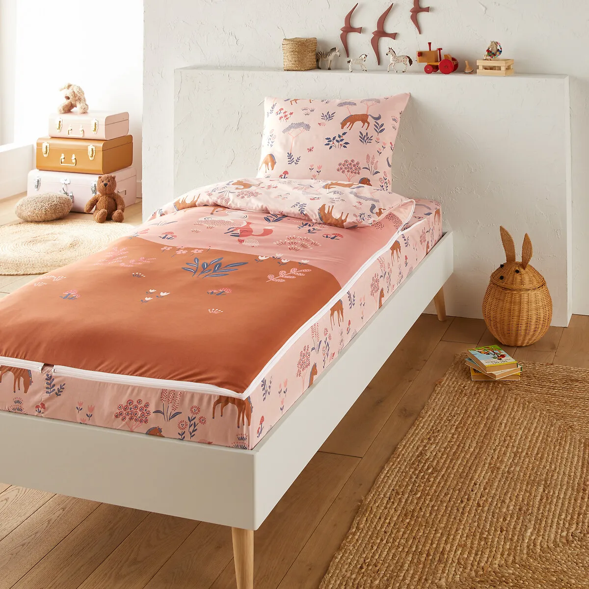 Bagatelle Bed Set with Duvet - Printed, Cotton product