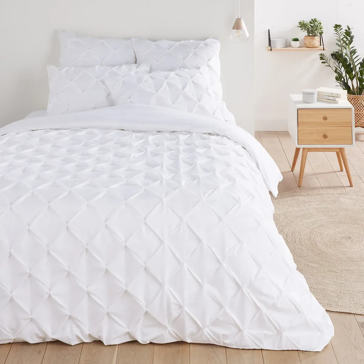 Becado Textured Duvet Cover - White, Polycotton product